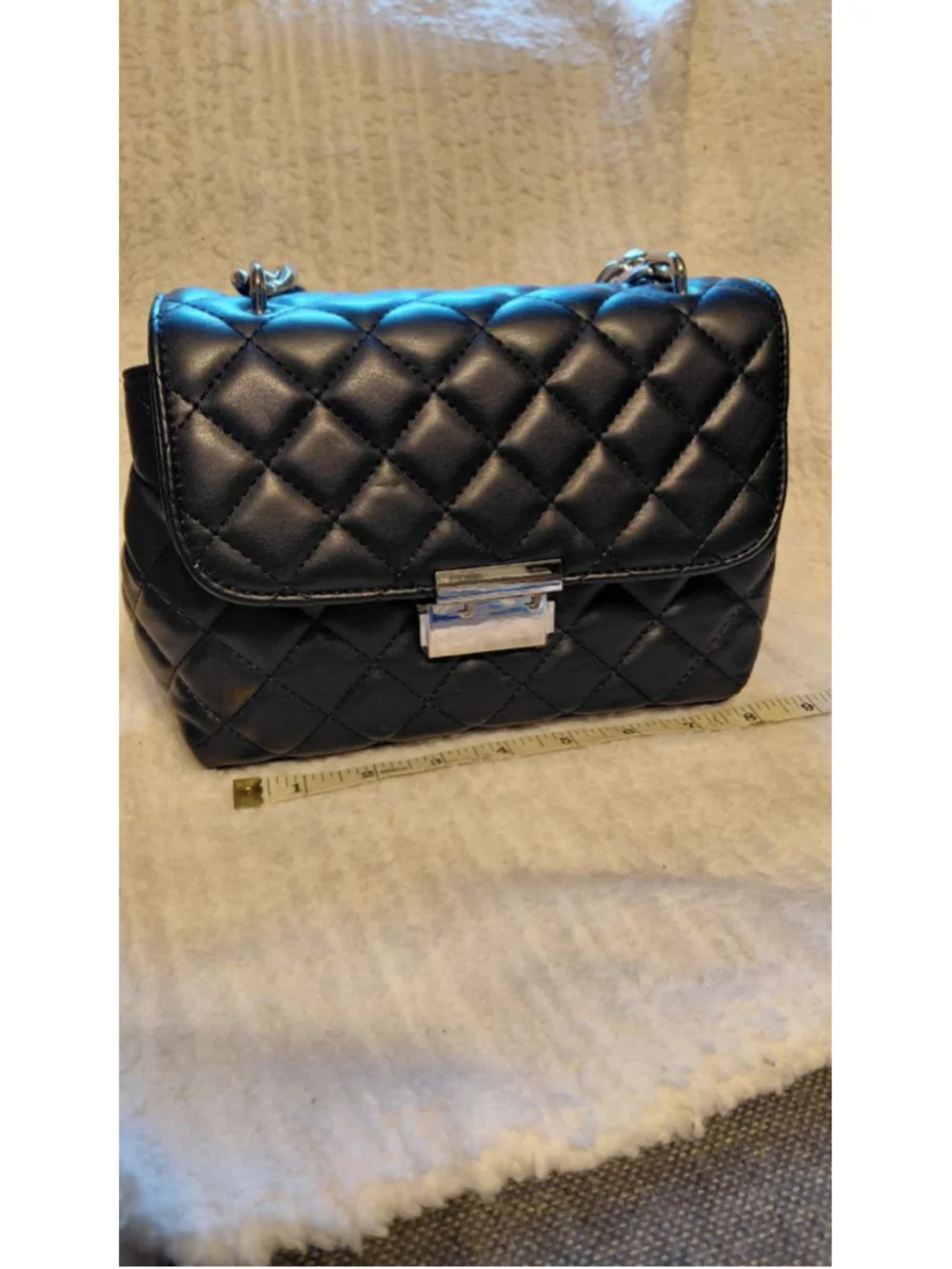 Women's Quilted Crossbody Bag One Size Black Silver